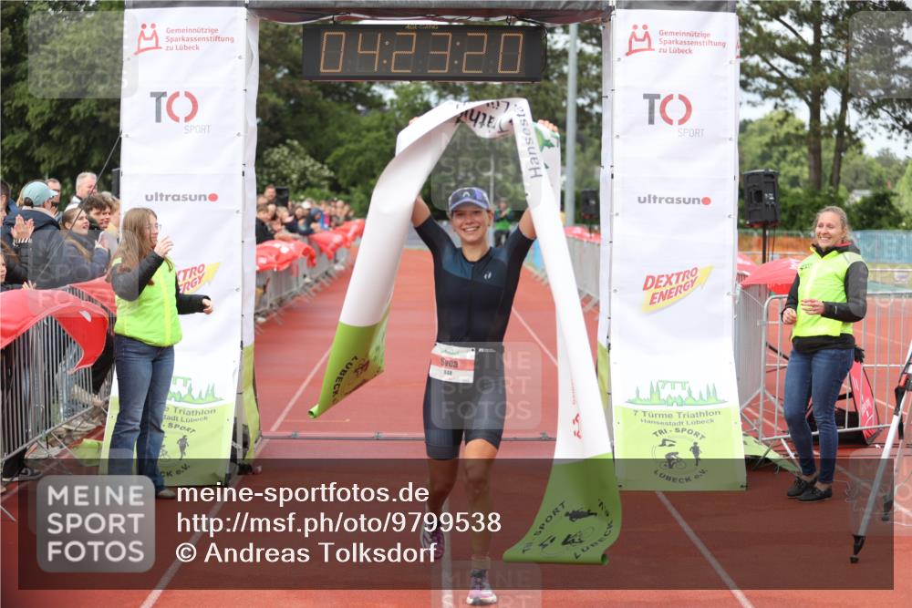 14.06.2026 - 7 Türme Triathlon Andreas Tolksdorf http://msf.ph/oto/9799538 14.06.2026 15:23:19 Ziel 848 meine-sportfotos.de