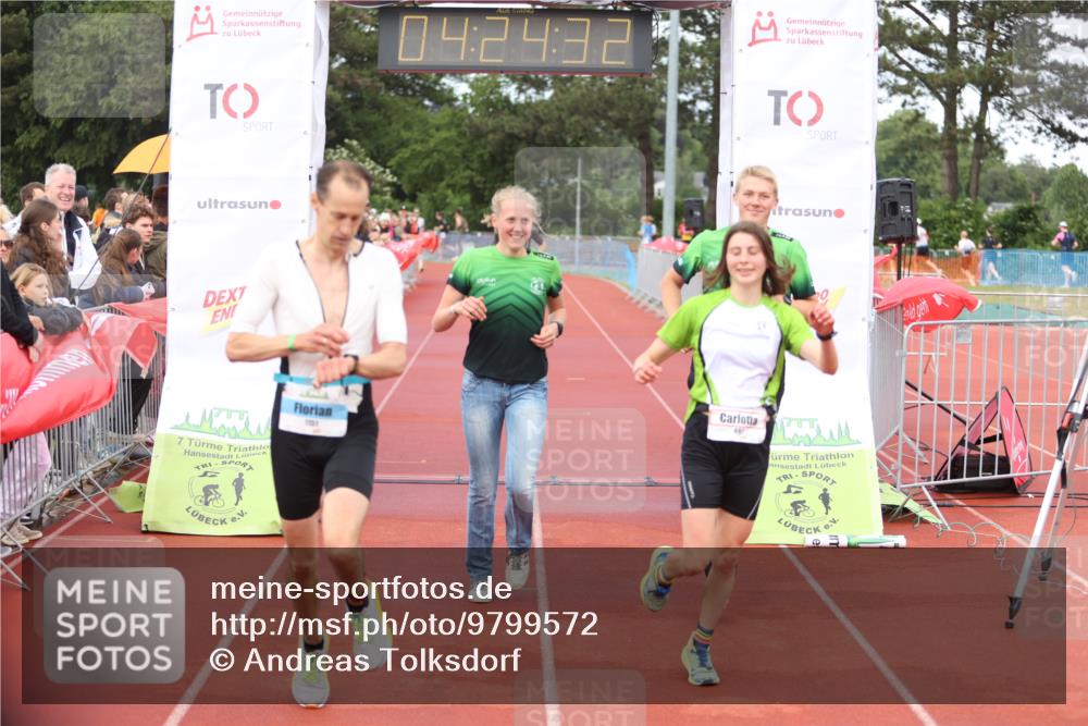 14.06.2026 - 7 Türme Triathlon Andreas Tolksdorf http://msf.ph/oto/9799572 14.06.2026 15:24:30 Ziel 661, 897, 1151 meine-sportfotos.de