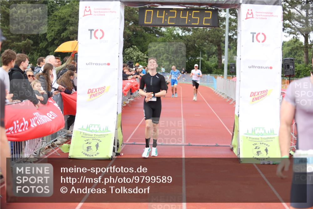 14.06.2026 - 7 Türme Triathlon Andreas Tolksdorf http://msf.ph/oto/9799589 14.06.2026 15:24:51 Ziel 873, 950, 959, 1019, 1026 meine-sportfotos.de
