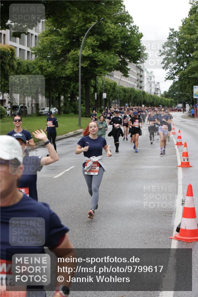 14.06.2026 - REWE Women's Run Jannik Wohlers http://msf.ph/oto/9799617 14.06.2026 10:39:17 Laufen 5132 meine-sportfotos.de