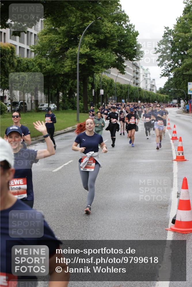 14.06.2026 - REWE Women's Run Jannik Wohlers http://msf.ph/oto/9799618 14.06.2026 10:39:17 Laufen 5801, 7 meine-sportfotos.de