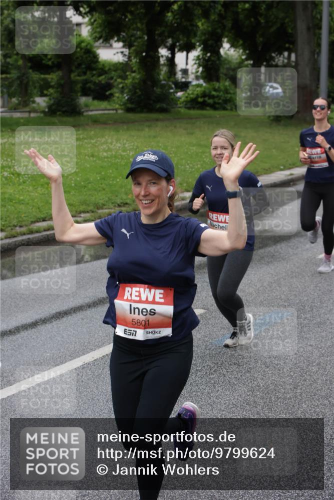 14.06.2026 - REWE Women's Run Jannik Wohlers http://msf.ph/oto/9799624 14.06.2026 10:39:17 Laufen 5801, 657 meine-sportfotos.de