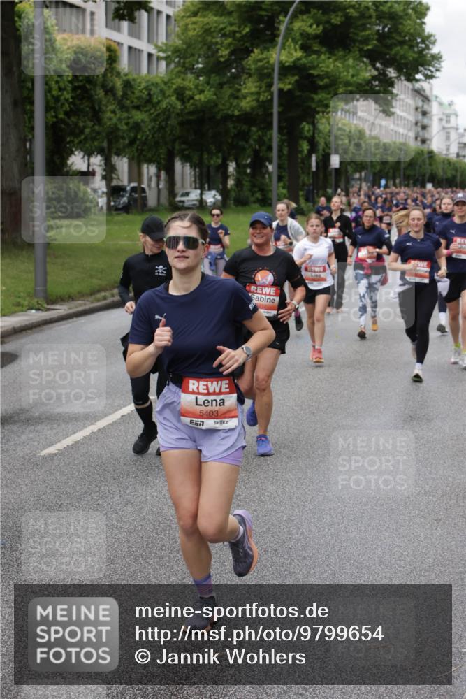 14.06.2026 - REWE Women's Run Jannik Wohlers http://msf.ph/oto/9799654 14.06.2026 10:39:22 Laufen 5403, 7 meine-sportfotos.de