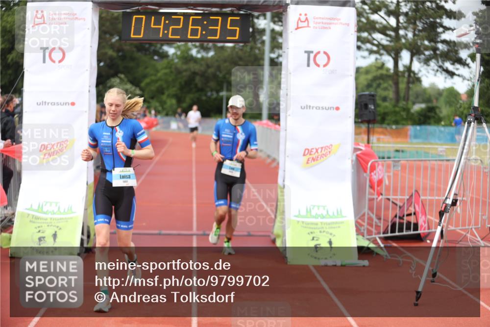 14.06.2026 - 7 Türme Triathlon Andreas Tolksdorf http://msf.ph/oto/9799702 14.06.2026 15:26:34 Ziel 1001, 1030, 1177 meine-sportfotos.de