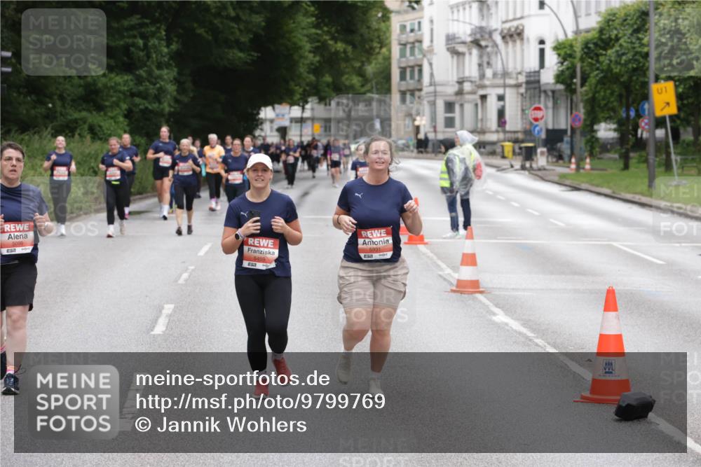 14.06.2026 - REWE Women's Run Jannik Wohlers http://msf.ph/oto/9799769 14.06.2026 11:02:11 Laufen 5099, 57, 5459, 7, 5931, 7, 01 meine-sportfotos.de