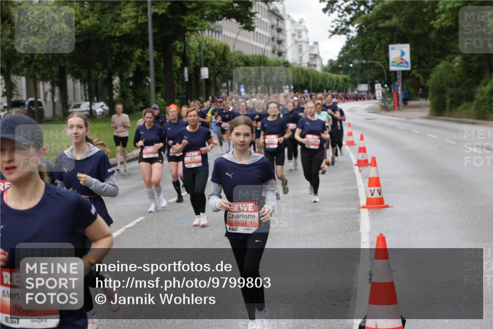 14.06.2026 - REWE Women's Run Jannik Wohlers http://msf.ph/oto/9799803 14.06.2026 10:39:40 Laufen 5560, 5409 meine-sportfotos.de
