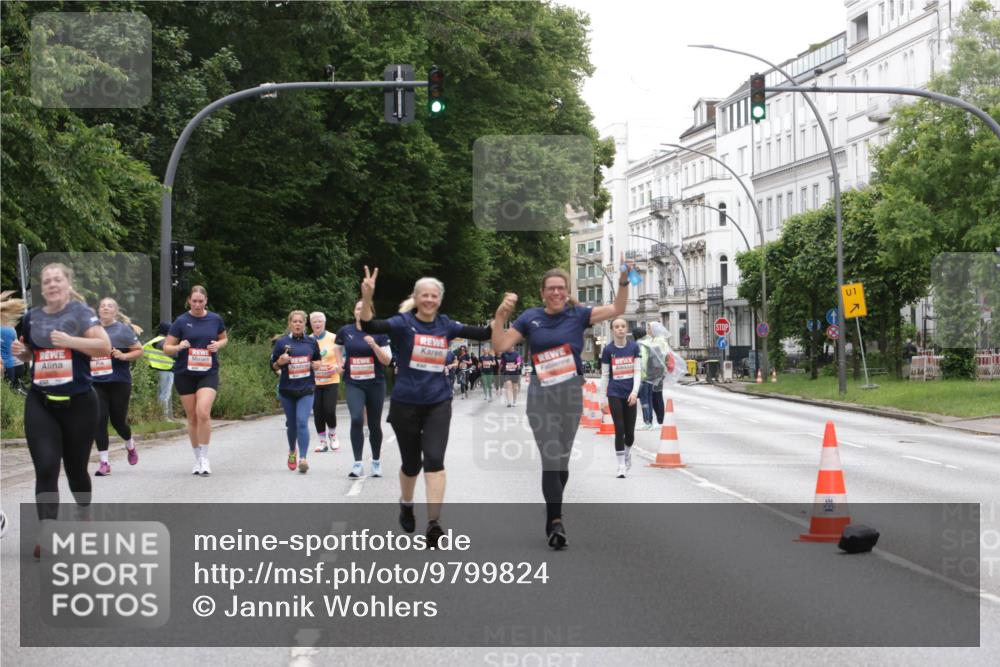 14.06.2026 - REWE Women's Run Jannik Wohlers http://msf.ph/oto/9799824 14.06.2026 11:02:21 Laufen 1 meine-sportfotos.de