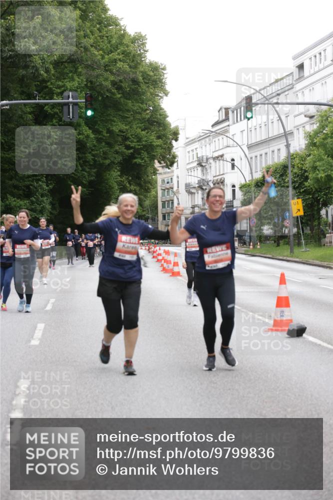 14.06.2026 - REWE Women's Run Jannik Wohlers http://msf.ph/oto/9799836 14.06.2026 11:02:23 Laufen 1 meine-sportfotos.de