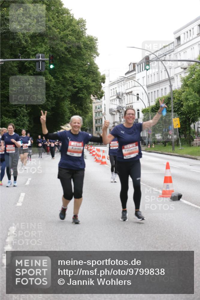 14.06.2026 - REWE Women's Run Jannik Wohlers http://msf.ph/oto/9799838 14.06.2026 11:02:23 Laufen 1 meine-sportfotos.de