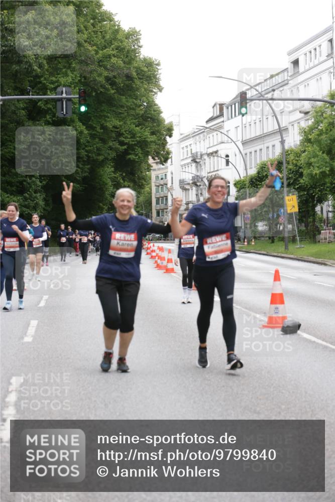 14.06.2026 - REWE Women's Run Jannik Wohlers http://msf.ph/oto/9799840 14.06.2026 11:02:23 Laufen 1 meine-sportfotos.de