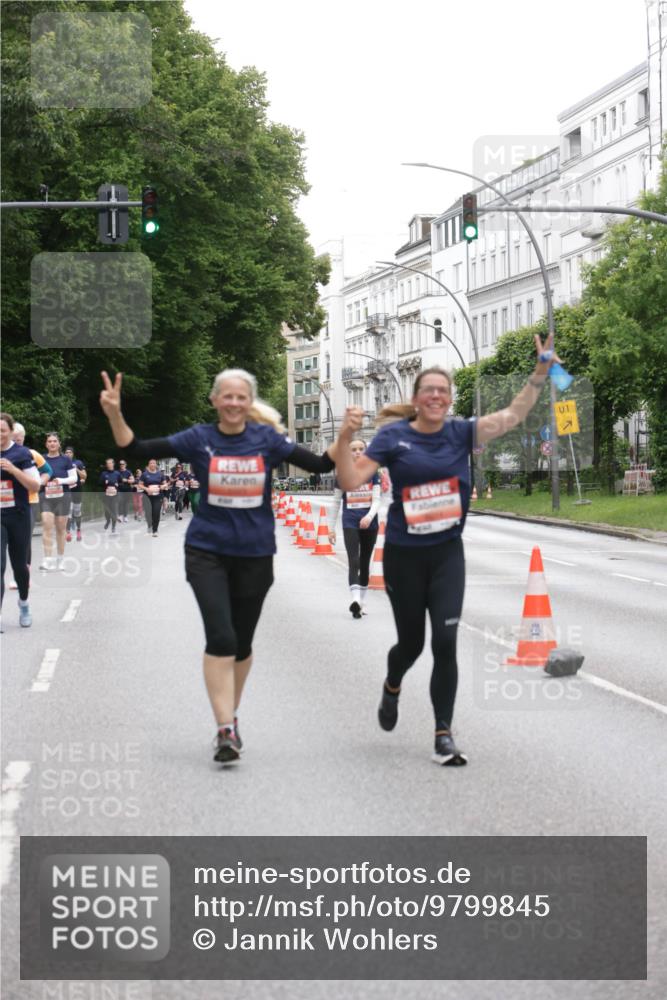 14.06.2026 - REWE Women's Run Jannik Wohlers http://msf.ph/oto/9799845 14.06.2026 11:02:23 Laufen 1 meine-sportfotos.de