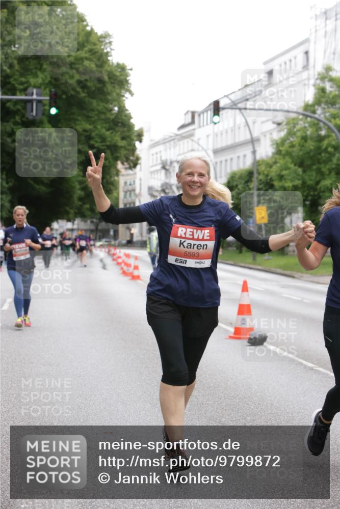 14.06.2026 - REWE Women's Run Jannik Wohlers http://msf.ph/oto/9799872 14.06.2026 11:02:24 Laufen 5593 meine-sportfotos.de