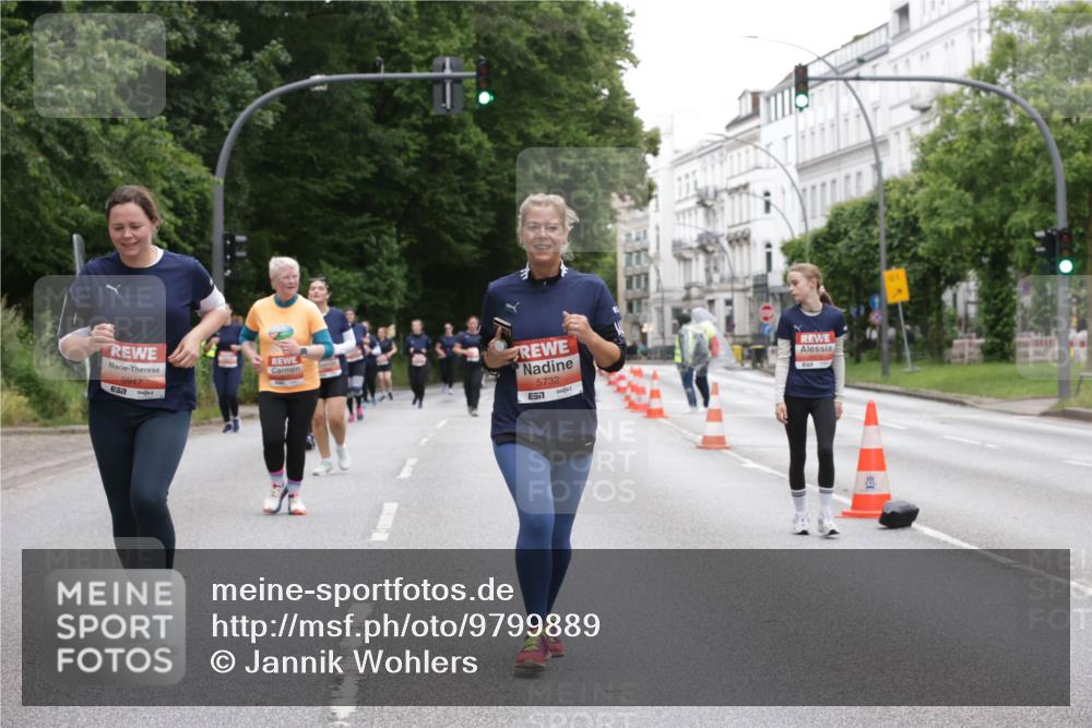 14.06.2026 - REWE Women's Run Jannik Wohlers http://msf.ph/oto/9799889 14.06.2026 11:02:27 Laufen 5947, 5732, 657 meine-sportfotos.de