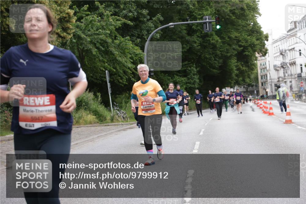 14.06.2026 - REWE Women's Run Jannik Wohlers http://msf.ph/oto/9799912 14.06.2026 11:02:29 Laufen 5947 meine-sportfotos.de