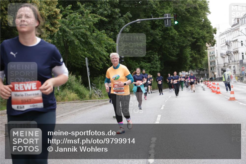 14.06.2026 - REWE Women's Run Jannik Wohlers http://msf.ph/oto/9799914 14.06.2026 11:02:29 Laufen 5947 meine-sportfotos.de
