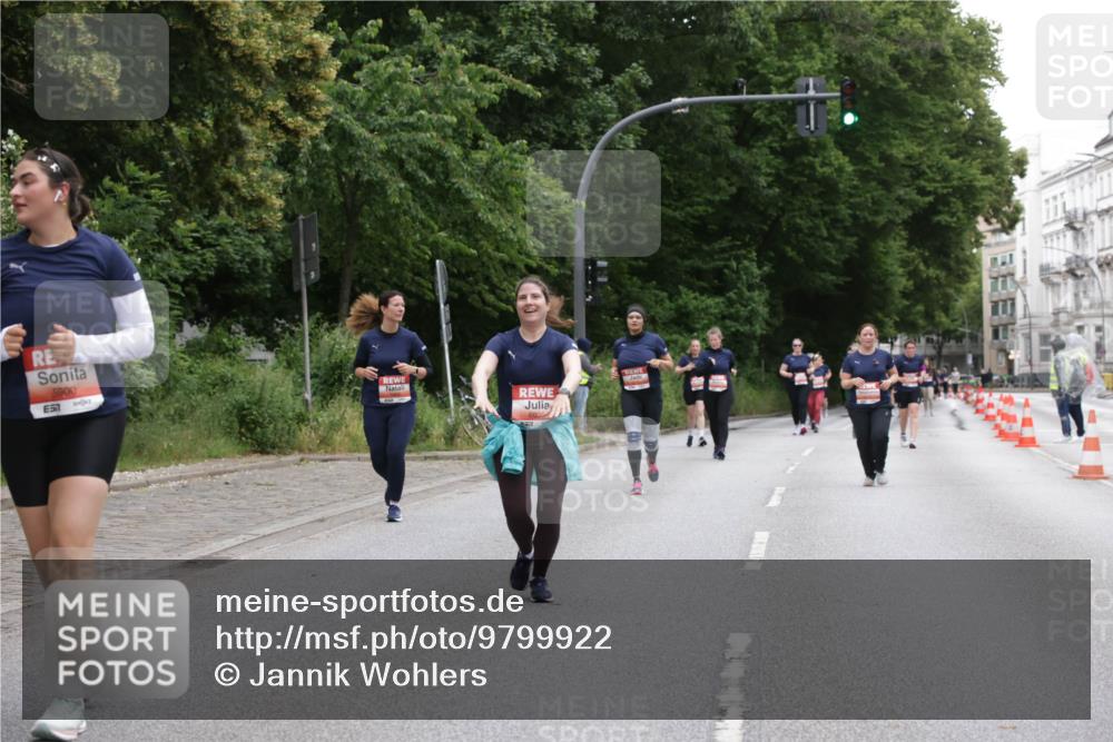 14.06.2026 - REWE Women's Run Jannik Wohlers http://msf.ph/oto/9799922 14.06.2026 11:02:33 Laufen 5900, 7 meine-sportfotos.de