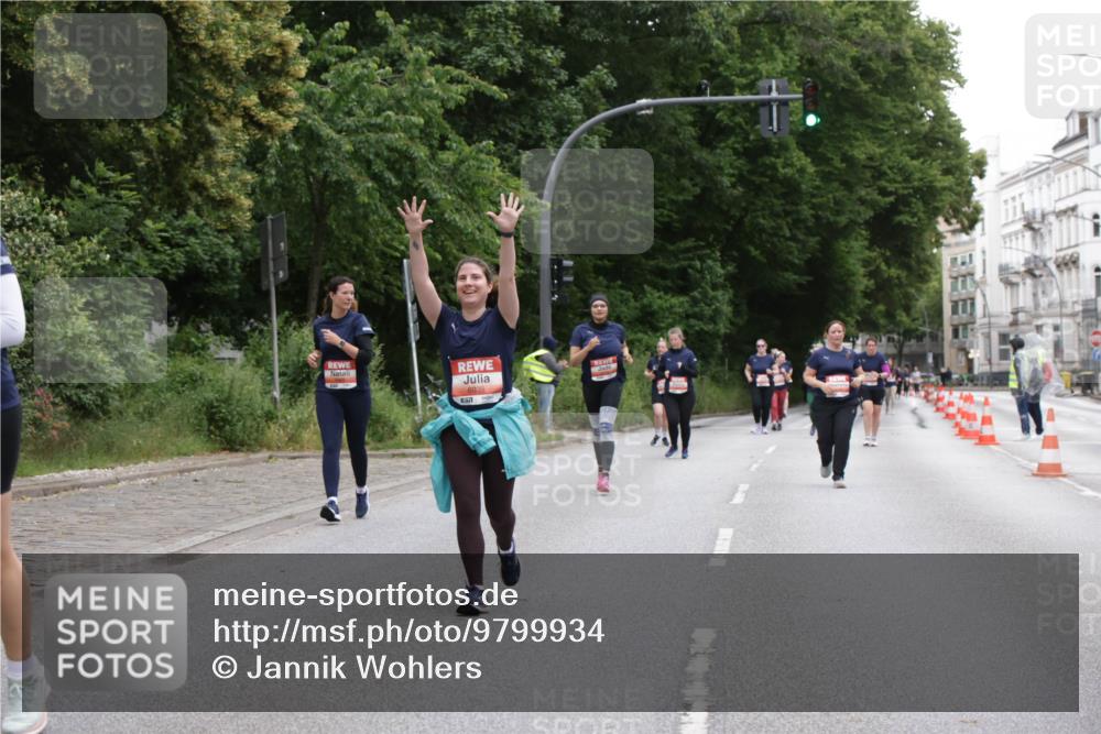 14.06.2026 - REWE Women's Run Jannik Wohlers http://msf.ph/oto/9799934 14.06.2026 11:02:33 Laufen 6039 meine-sportfotos.de