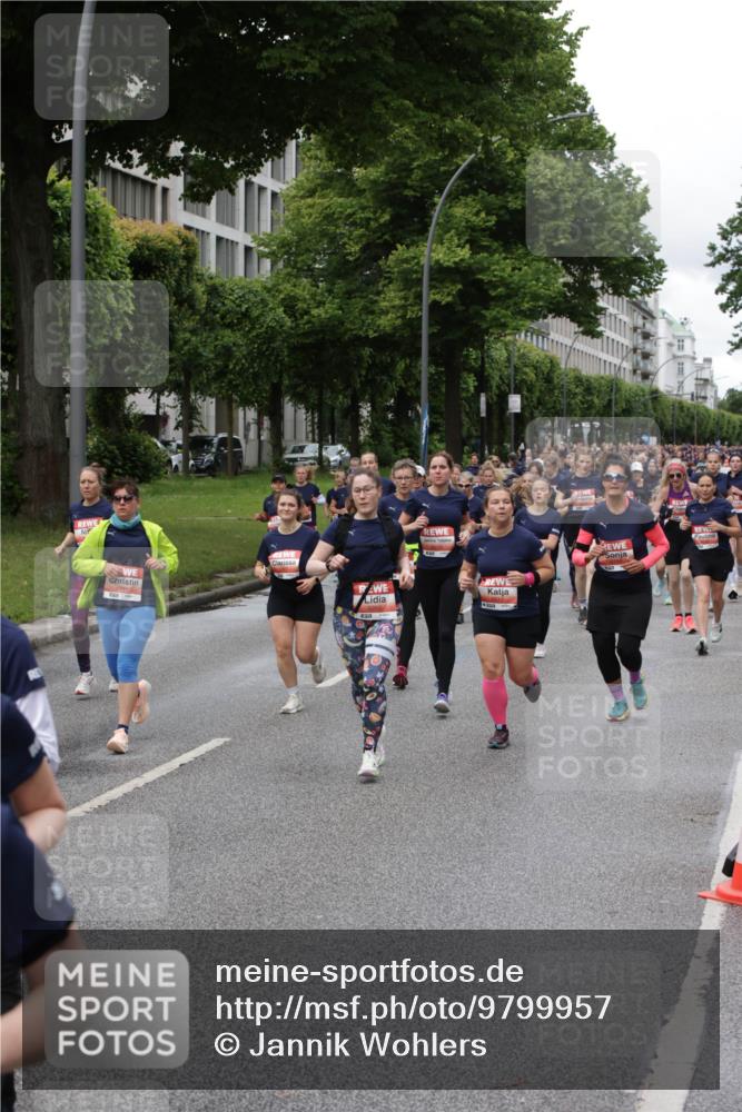 14.06.2026 - REWE Women's Run Jannik Wohlers http://msf.ph/oto/9799957 14.06.2026 10:39:53 Laufen  meine-sportfotos.de