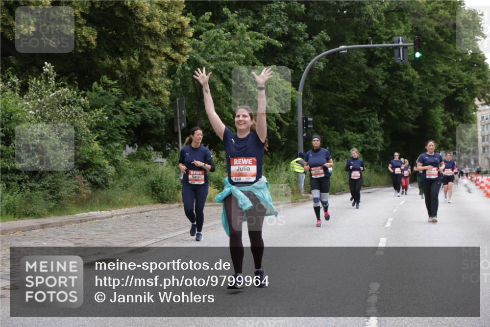 14.06.2026 - REWE Women's Run Jannik Wohlers http://msf.ph/oto/9799964 14.06.2026 11:02:34 Laufen 6039 meine-sportfotos.de