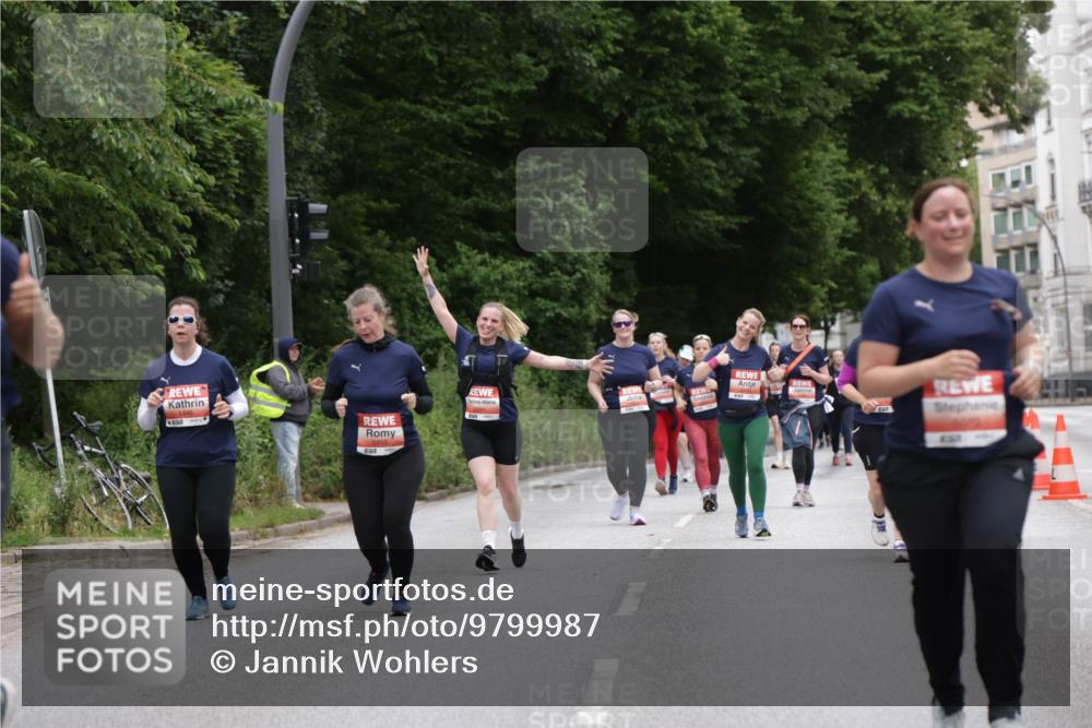 14.06.2026 - REWE Women's Run Jannik Wohlers http://msf.ph/oto/9799987 14.06.2026 11:02:37 Laufen  meine-sportfotos.de