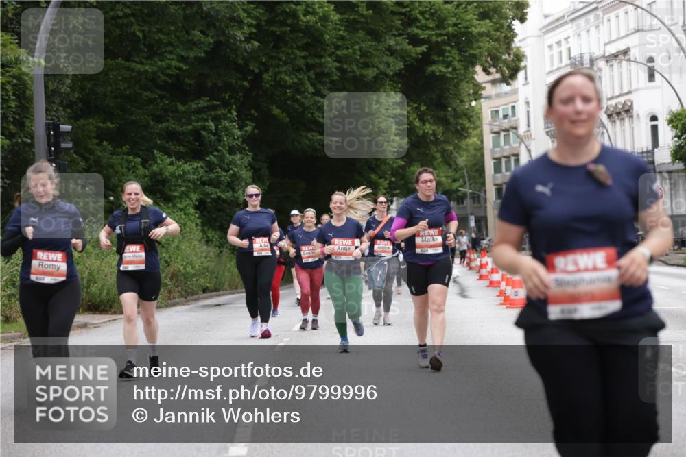 14.06.2026 - REWE Women's Run Jannik Wohlers http://msf.ph/oto/9799996 14.06.2026 11:02:39 Laufen 867 meine-sportfotos.de