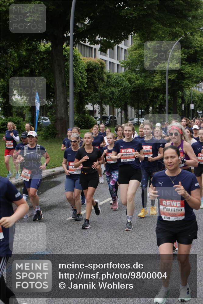 14.06.2026 - REWE Women's Run Jannik Wohlers http://msf.ph/oto/9800004 14.06.2026 10:39:57 Laufen 7, 6009, 7, 5050 meine-sportfotos.de