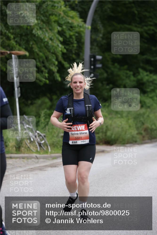14.06.2026 - REWE Women's Run Jannik Wohlers http://msf.ph/oto/9800025 14.06.2026 11:02:42 Laufen 5681, 7 meine-sportfotos.de