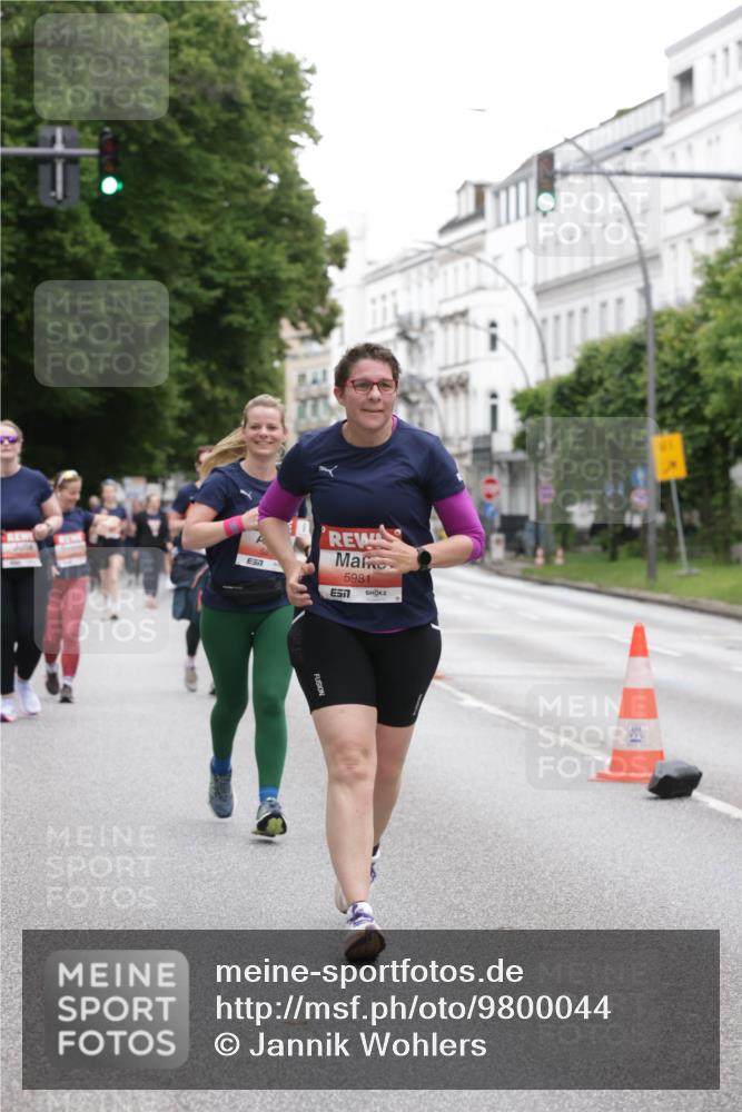 14.06.2026 - REWE Women's Run Jannik Wohlers http://msf.ph/oto/9800044 14.06.2026 11:02:43 Laufen 7, 5981 meine-sportfotos.de