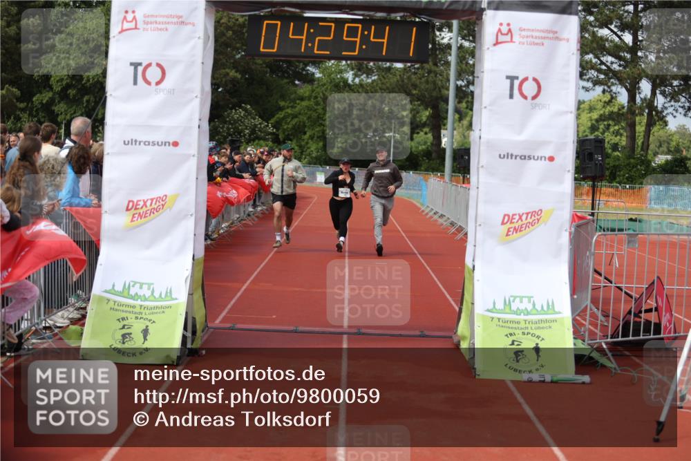 14.06.2026 - 7 Türme Triathlon Andreas Tolksdorf http://msf.ph/oto/9800059 14.06.2026 15:29:40 Ziel 1174 meine-sportfotos.de