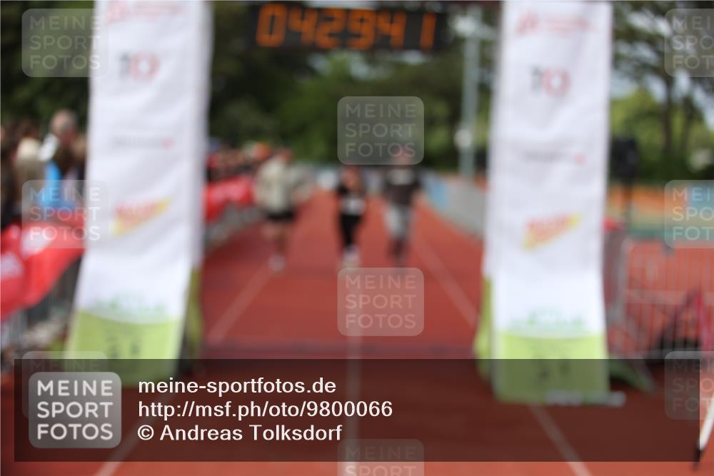 14.06.2026 - 7 Türme Triathlon Andreas Tolksdorf http://msf.ph/oto/9800066 14.06.2026 15:29:40 Ziel 1174 meine-sportfotos.de