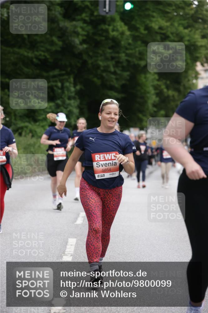 14.06.2026 - REWE Women's Run Jannik Wohlers http://msf.ph/oto/9800099 14.06.2026 11:02:48 Laufen 5854, 7 meine-sportfotos.de