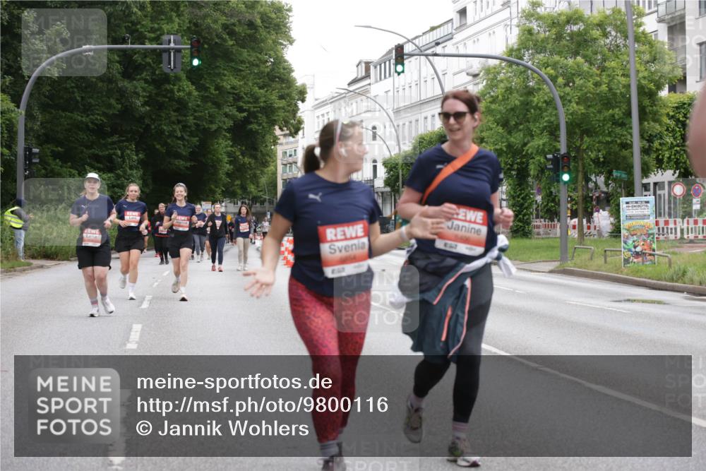 14.06.2026 - REWE Women's Run Jannik Wohlers http://msf.ph/oto/9800116 14.06.2026 11:02:50 Laufen 837 meine-sportfotos.de