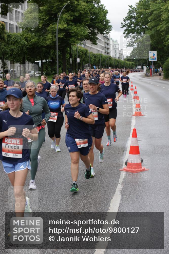 14.06.2026 - REWE Women's Run Jannik Wohlers http://msf.ph/oto/9800127 14.06.2026 10:40:09 Laufen 6031, 7, 5948, 577 meine-sportfotos.de