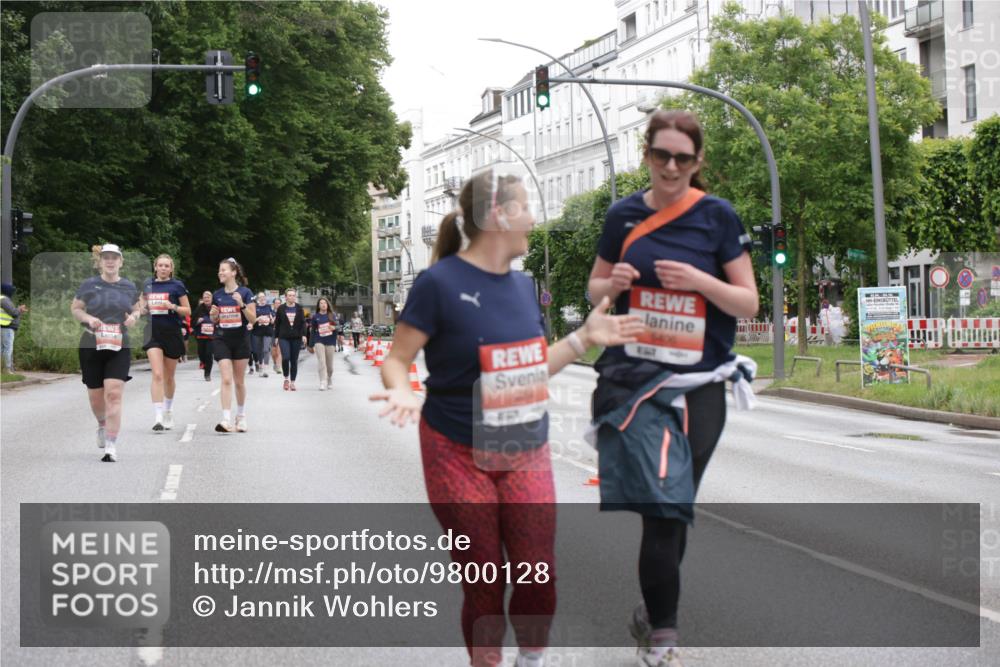 14.06.2026 - REWE Women's Run Jannik Wohlers http://msf.ph/oto/9800128 14.06.2026 11:02:50 Laufen 44 meine-sportfotos.de