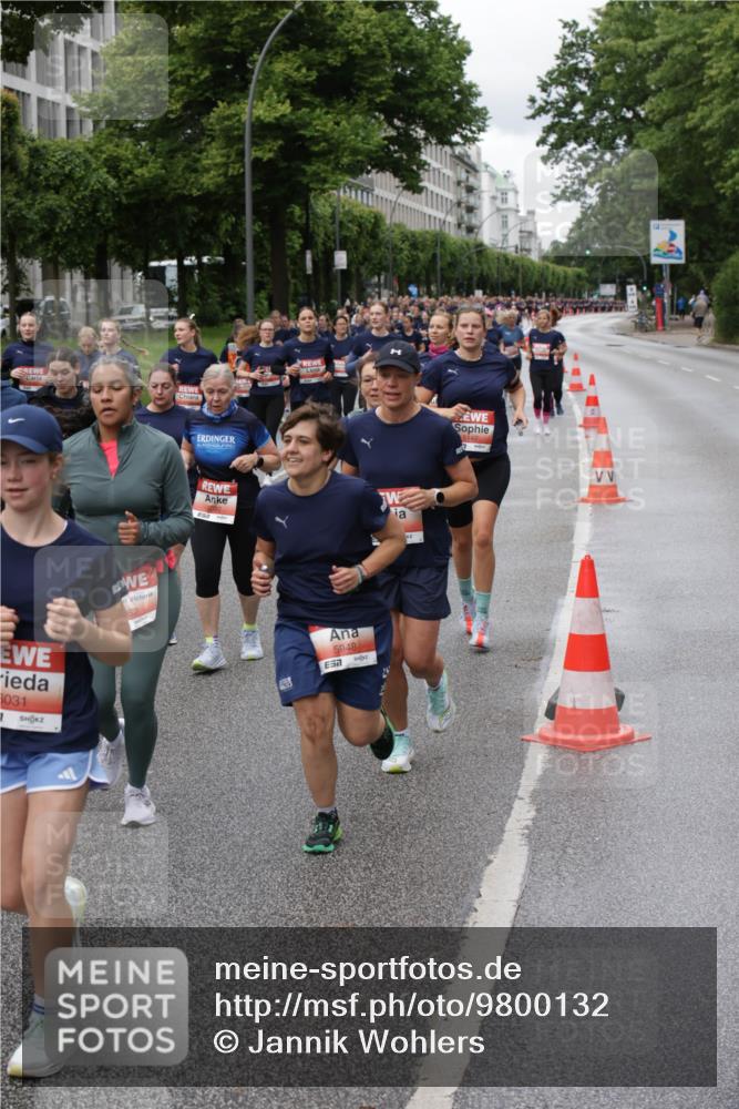 14.06.2026 - REWE Women's Run Jannik Wohlers http://msf.ph/oto/9800132 14.06.2026 10:40:09 Laufen 5031, 52, 5948, 7 meine-sportfotos.de