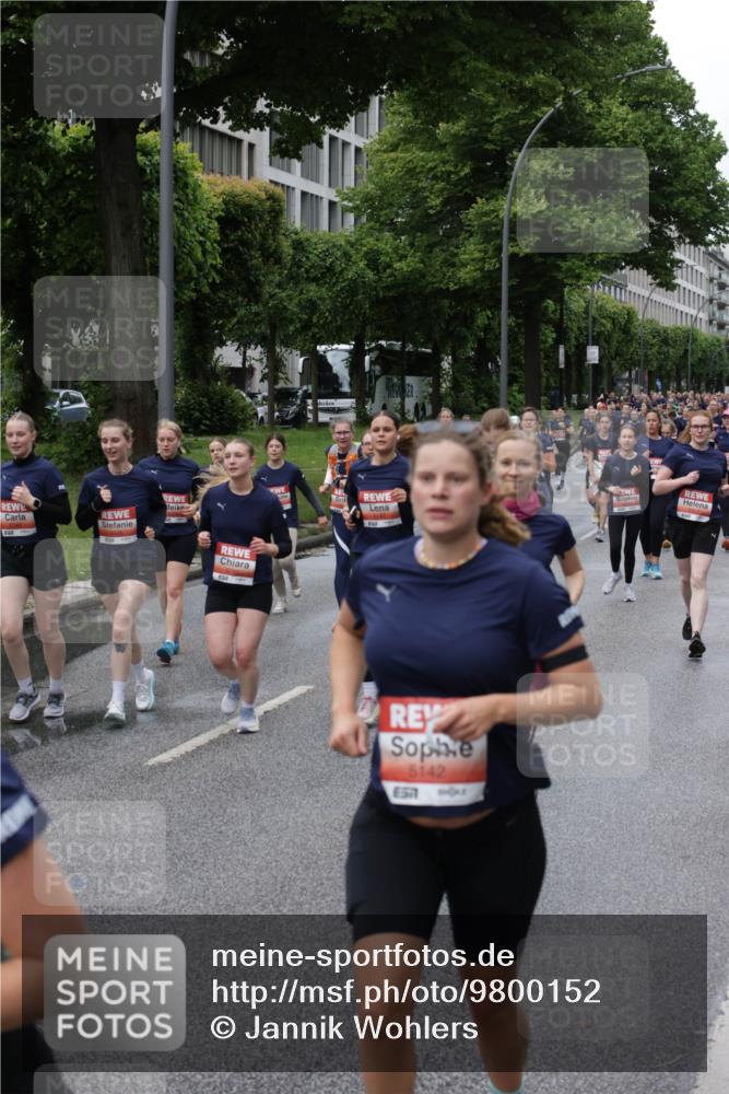 14.06.2026 - REWE Women's Run Jannik Wohlers http://msf.ph/oto/9800152 14.06.2026 10:40:12 Laufen 6142 meine-sportfotos.de