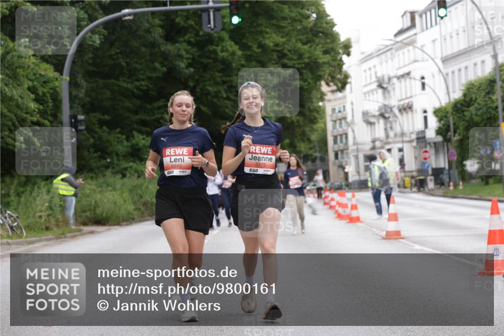 14.06.2026 - REWE Women's Run Jannik Wohlers http://msf.ph/oto/9800161 14.06.2026 11:02:54 Laufen 5949, 577, 5175, 7 meine-sportfotos.de