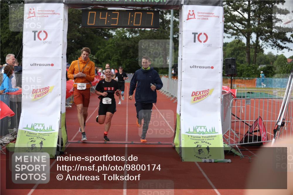 14.06.2026 - 7 Türme Triathlon Andreas Tolksdorf http://msf.ph/oto/9800174 14.06.2026 15:31:05 Ziel 888, 974, 991, 1166, 1720 meine-sportfotos.de
