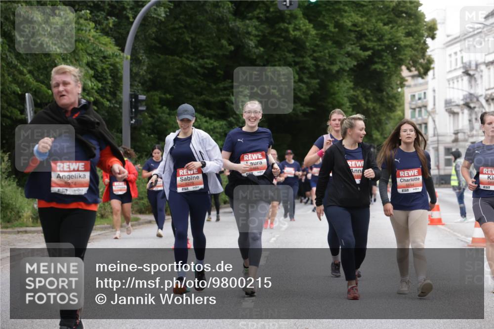 14.06.2026 - REWE Women's Run Jannik Wohlers http://msf.ph/oto/9800215 14.06.2026 11:03:03 Laufen 5278, 5465, 7, 51, 165, 5554, 7 meine-sportfotos.de