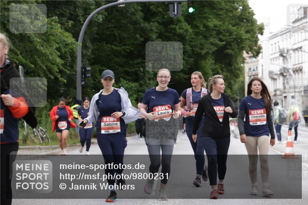 14.06.2026 - REWE Women's Run Jannik Wohlers http://msf.ph/oto/9800231 14.06.2026 11:03:04 Laufen 5278, 5465, 165, 5554, 7 meine-sportfotos.de