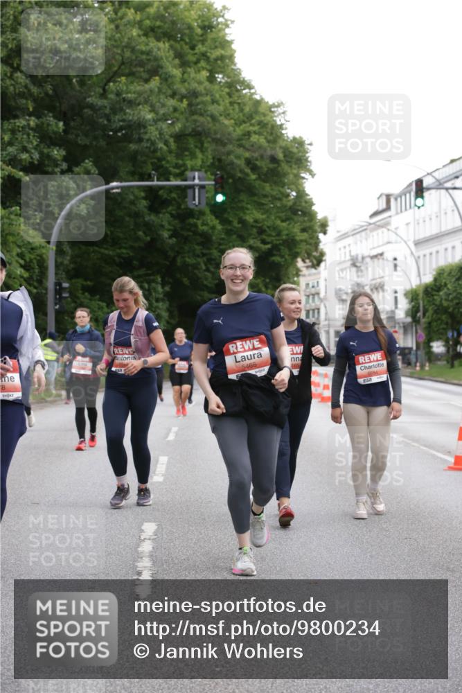 14.06.2026 - REWE Women's Run Jannik Wohlers http://msf.ph/oto/9800234 14.06.2026 11:03:06 Laufen 8, 5465, 165, 7 meine-sportfotos.de