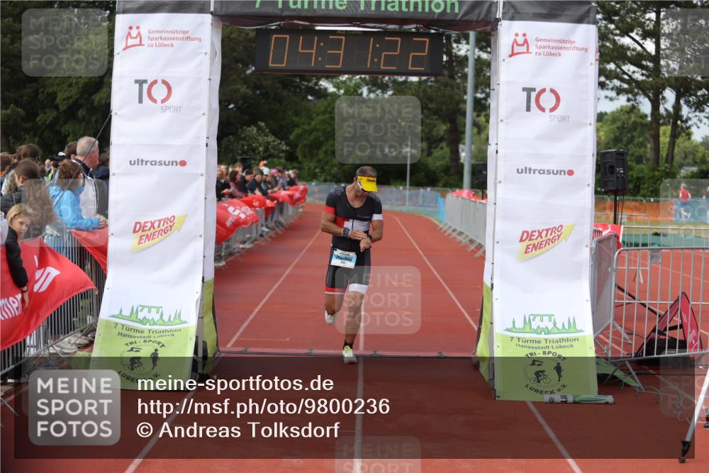 14.06.2026 - 7 Türme Triathlon Andreas Tolksdorf http://msf.ph/oto/9800236 14.06.2026 15:31:21 Ziel 1091 meine-sportfotos.de