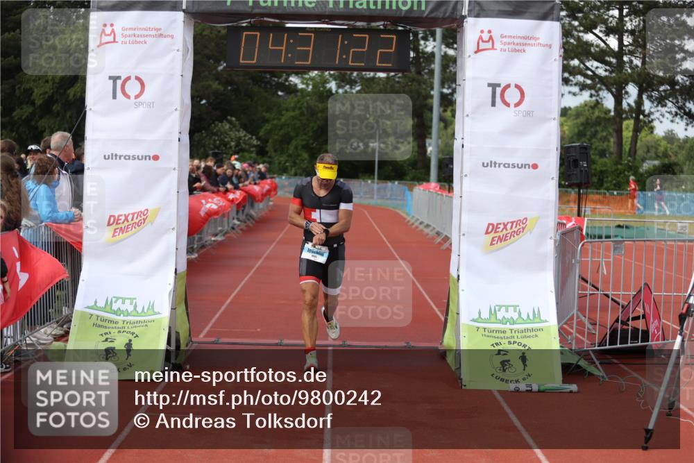 14.06.2026 - 7 Türme Triathlon Andreas Tolksdorf http://msf.ph/oto/9800242 14.06.2026 15:31:21 Ziel 1091 meine-sportfotos.de