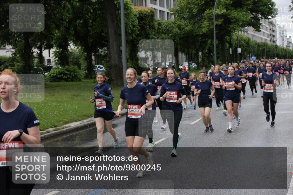 14.06.2026 - REWE Women's Run Jannik Wohlers http://msf.ph/oto/9800245 14.06.2026 10:40:25 Laufen 6066, 57 meine-sportfotos.de