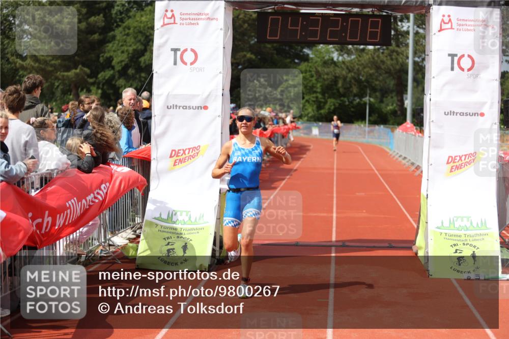 14.06.2026 - 7 Türme Triathlon Andreas Tolksdorf http://msf.ph/oto/9800267 14.06.2026 15:32:07 Ziel 1021, 1768 meine-sportfotos.de