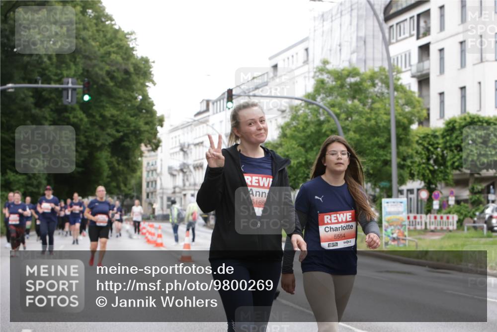 14.06.2026 - REWE Women's Run Jannik Wohlers http://msf.ph/oto/9800269 14.06.2026 11:03:09 Laufen 5165, 5554, 1 meine-sportfotos.de