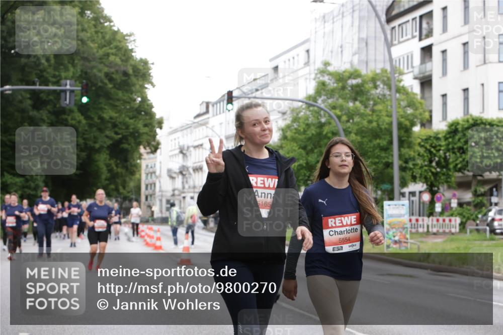14.06.2026 - REWE Women's Run Jannik Wohlers http://msf.ph/oto/9800270 14.06.2026 11:03:09 Laufen 5165, 5554, 7 meine-sportfotos.de
