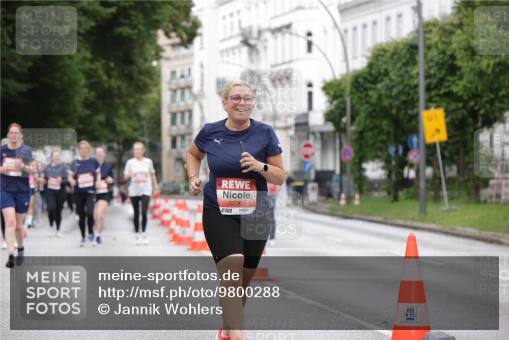 14.06.2026 - REWE Women's Run Jannik Wohlers http://msf.ph/oto/9800288 14.06.2026 11:03:12 Laufen 5236, 040, 66, 93, 02, 22 meine-sportfotos.de