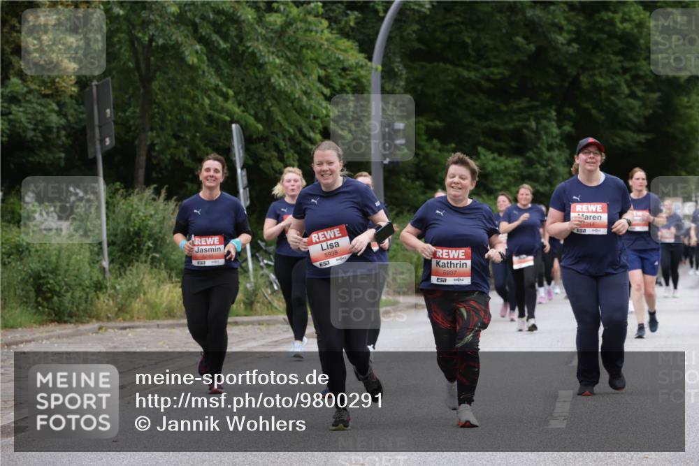 14.06.2026 - REWE Women's Run Jannik Wohlers http://msf.ph/oto/9800291 14.06.2026 11:03:14 Laufen 5240, 5938, 7, 5937, 7, 5211 meine-sportfotos.de