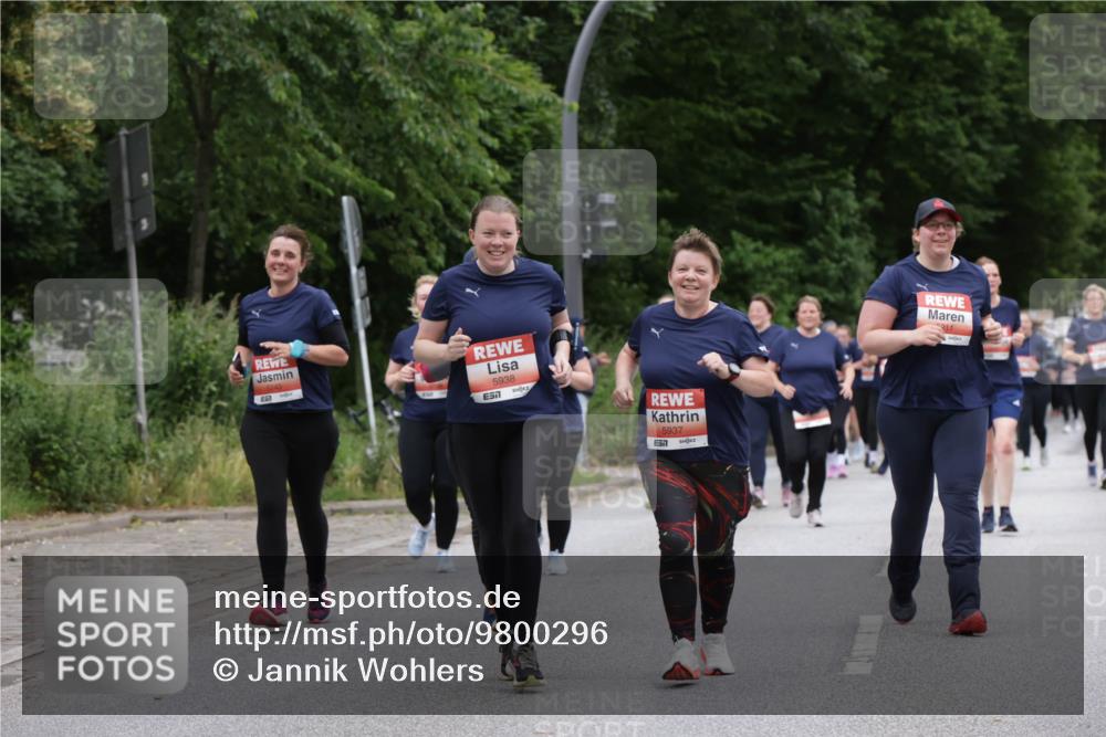 14.06.2026 - REWE Women's Run Jannik Wohlers http://msf.ph/oto/9800296 14.06.2026 11:03:14 Laufen 5938, 657, 5937, 7, 211 meine-sportfotos.de